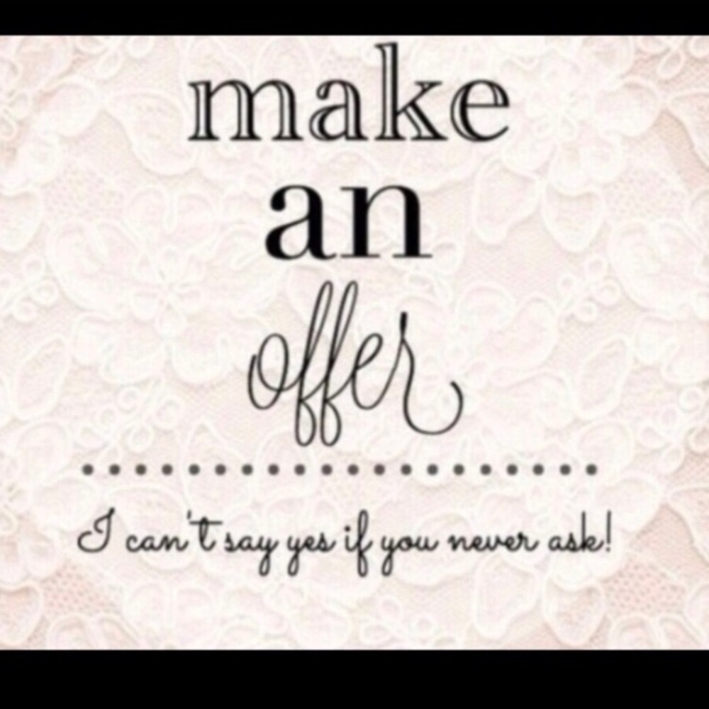 Make an offer🌸👗🌸